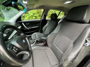 Foto 10 - BMW Série 1 118i Top 2.0 automático