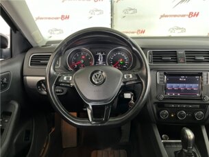Foto 8 - Volkswagen Jetta Jetta 1.4 TSI Comfortline Tiptronic automático