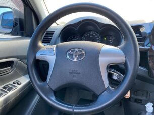 Foto 9 - Toyota Hilux Cabine Dupla Hilux 3.0 TDI 4x4 CD SR automático