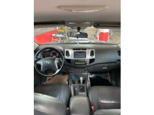 Foto 10 - Toyota Hilux Cabine Dupla Hilux 3.0 TDI 4x4 CD SRV (Aut) automático