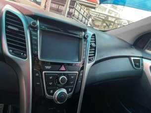 Foto 9 - Hyundai i30 I30 GLS 1.8 16V MPI (Aut) C180 automático