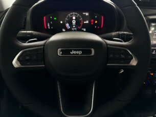 Foto 8 - Jeep Renegade Renegade 1.3 T270 Longitude automático