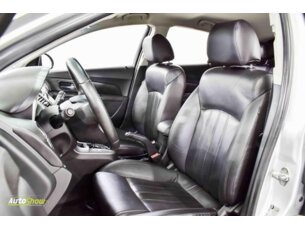 Foto 9 - Chevrolet Cruze Sport6 Cruze Sport6 LT 1.8 16V Ecotec (Aut) (Flex) automático