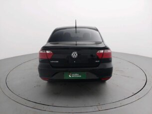 Foto 4 - Volkswagen Voyage Voyage 1.6 (Aut) automático