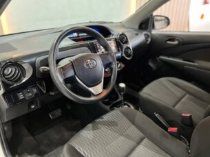 Foto 4 - Toyota Etios Sedan Etios Sedan X 1.5 (Flex) (Aut) automático