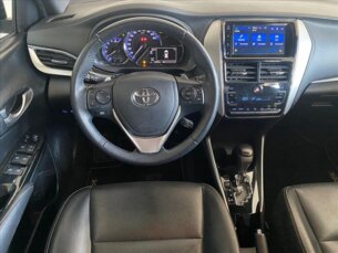 Foto 5 - Toyota Yaris Hatch Yaris 1.5 XS CVT (Flex) automático