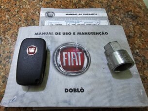 Foto 2 - Fiat Doblò Doblò Adventure 1.8 16V (Flex) manual
