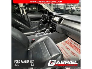 Foto 2 - Ford Ranger (Cabine Dupla) Ranger 3.2 TD XLT CD 4x4 (Aut) manual