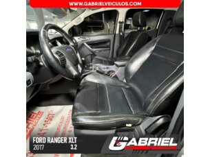 Foto 6 - Ford Ranger (Cabine Dupla) Ranger 3.2 TD XLT CD 4x4 (Aut) manual