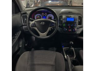 Foto 9 - Hyundai i30 i30 GLS 2.0 16V automático
