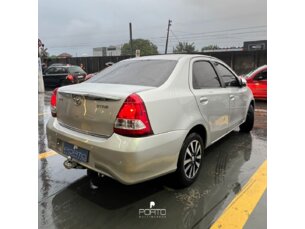 Foto 4 - Toyota Etios Sedan Etios Sedan XLS platinum 1.5 (Flex) manual