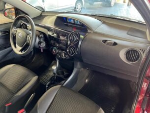 Foto 9 - Toyota Etios Hatch Etios X 1.3 (Flex) (Aut) automático