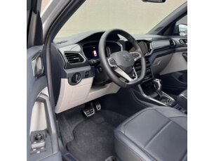 Foto 10 - Volkswagen T-Cross T-Cross 1.4 250 TSI Highline (Aut) automático