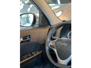 Foto 6 - Hyundai i30 i30 GLS 2.0 16V Top (aut.) automático