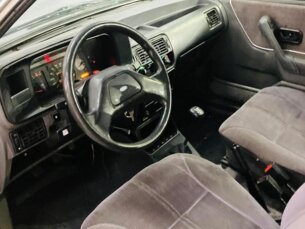 Foto 8 - Ford Escort Escort Hatch Ghia 1.6 manual