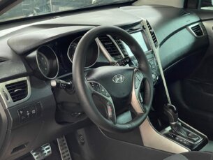 Foto 10 - Hyundai i30 I30 GLS 1.8 16v MPI (Aut) C180 automático