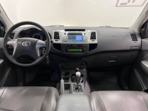 Foto 7 - Toyota Hilux Cabine Dupla Hilux 2.7 Flex 4x4 CD SRV (Aut) automático