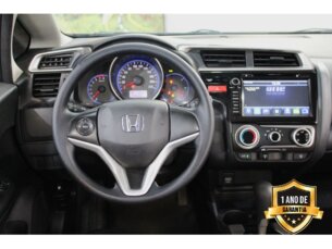 Foto 6 - Honda Fit Fit 1.5 16v LX CVT (Flex) manual