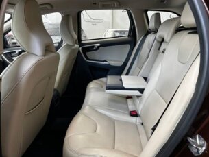 Foto 3 - Volvo XC60 XC60 2.0 T5 Drive-E Comfort automático