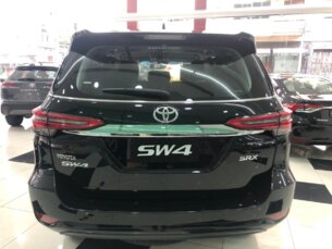Foto 4 - Toyota SW4 SW4 2.8 TDI GR-S 7L 4WD automático