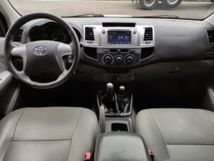 Foto 5 - Toyota Hilux Cabine Dupla Hilux 3.0 TDI 4x4 CD STD manual