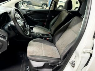 Foto 4 - Ford Focus Hatch Focus Hatch S 1.6 16V TiVCT PowerShift automático
