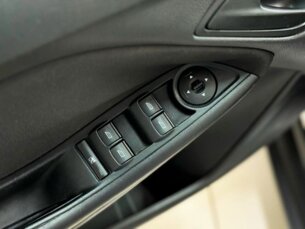 Foto 9 - Ford Focus Hatch Focus Hatch S 1.6 16V TiVCT PowerShift automático