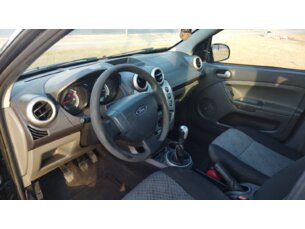 Foto 6 - Ford Fiesta Hatch Fiesta Hatch S Rocam 1.0 (Flex) manual