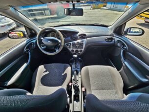 Foto 10 - Ford Focus Hatch Focus Hatch Ghia 2.0 16V Duratec (Aut) automático