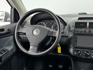 Foto 9 - Volkswagen Polo Polo Hatch. 1.6 8V (Flex) manual