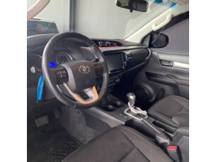 Foto 7 - Toyota Hilux Cabine Dupla Hilux 2.8 TDI CD SR 4x4 (Aut) automático