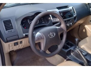 Foto 4 - Toyota Hilux Cabine Dupla Hilux 2.7 4x4 CD SRV (Flex) (Aut) automático