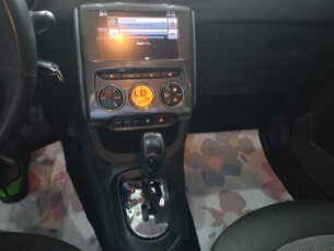 Foto 4 - Citroën C3 C3 Attraction 1.6 VTI 120 (Flex) (Aut) automático