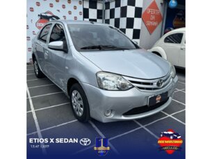 Foto 1 - Toyota Etios Sedan Etios Sedan X 1.5 (Flex) (Aut) automático