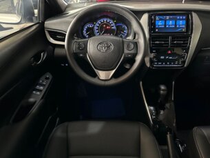 Foto 6 - Toyota Yaris Sedan Yaris Sedan 1.5 XL Plus Tech CVT (Flex) manual