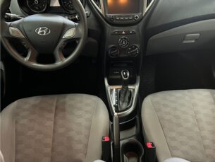 Foto 8 - Hyundai HB20S HB20S 1.6 Comfort Plus (Aut) automático