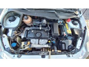 Foto 4 - Peugeot 207 207 Hatch XR 1.4 8V (flex) 2p manual