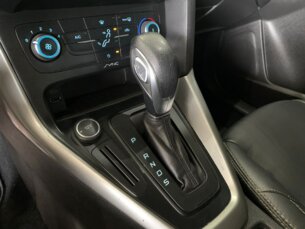 Foto 10 - Ford Focus Hatch Focus Hatch SE Plus 2.0 PowerShift automático