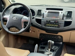 Foto 8 - Toyota SW4 Hilux SW4 3.0 TDI 4x4 SRV 5L automático