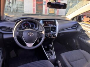 Foto 4 - Toyota Yaris Sedan Yaris Sedan 1.5 XL Live CVT automático