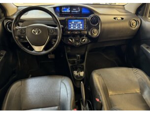 Foto 7 - Toyota Etios Hatch Etios Platinum 1.5 (Flex) (Aut) manual