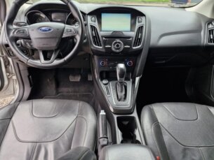 Foto 8 - Ford Focus Hatch Focus Hatch Titanium 2.0 PowerShift automático