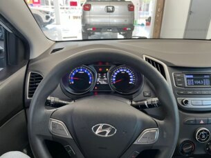 Foto 10 - Hyundai HB20S HB20S 1.0 Comfort Plus automático