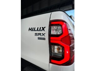 Foto 9 - Toyota Hilux Cabine Dupla Hilux CD 2.8 TDI SRX Plus 4WD automático