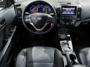 Foto 7 - Hyundai i30 i30 GLS 2.0 16V (aut) manual