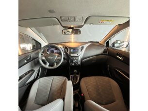 Foto 5 - Hyundai HB20S HB20S 1.6 Comfort Plus (Aut) manual