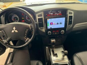 Foto 2 - Mitsubishi Pajero Full Pajero Full HPE 3.8 5p automático