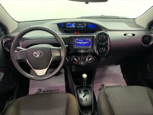 Foto 7 - Toyota Etios Hatch Etios X 1.3 (Flex) (Aut) automático