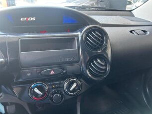 Foto 2 - Toyota Etios Sedan Etios Sedan X 1.5 (Flex) manual