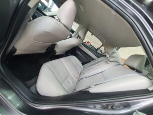 Foto 9 - Toyota Corolla Corolla 1.8 GLi Upper Multi-Drive (Flex) automático
